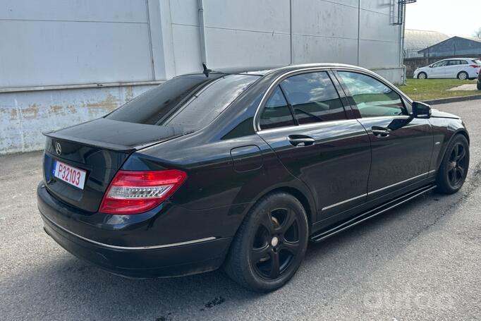 Mercedes-Benz C-Class W204/S204 Sedan 4-doors