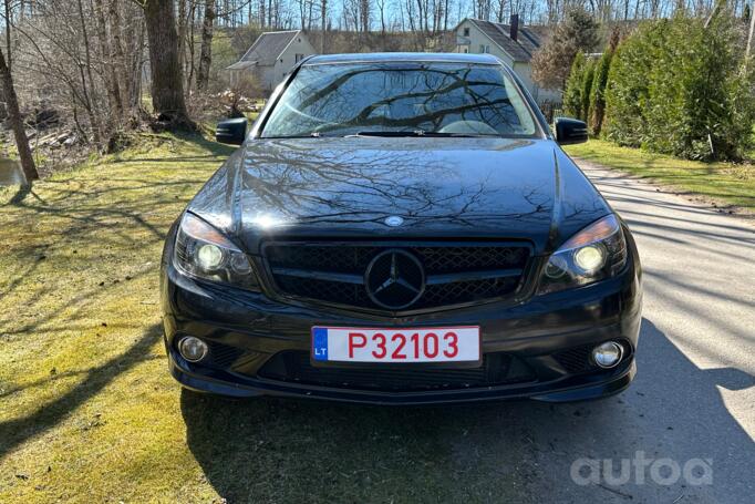 Mercedes-Benz C-Class W204/S204 Sedan 4-doors