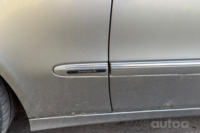 Mercedes-Benz E-Class W211 Sedan