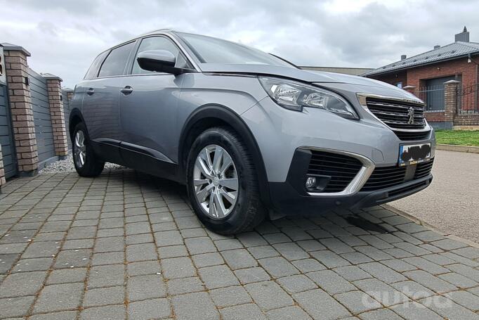 Peugeot 5008 2 generation Crossover