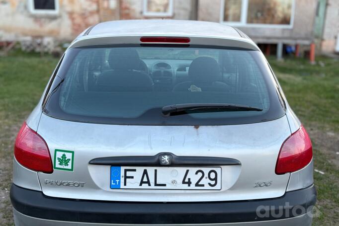 Peugeot 206 1 generation Hatchback 3-doors