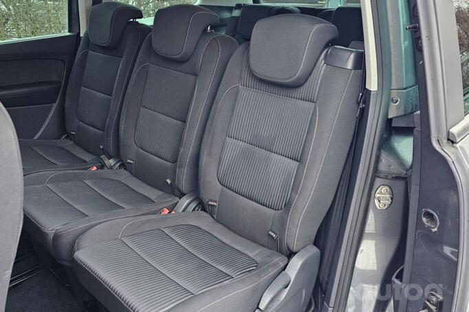 SEAT Alhambra 2 generation [restyling]
