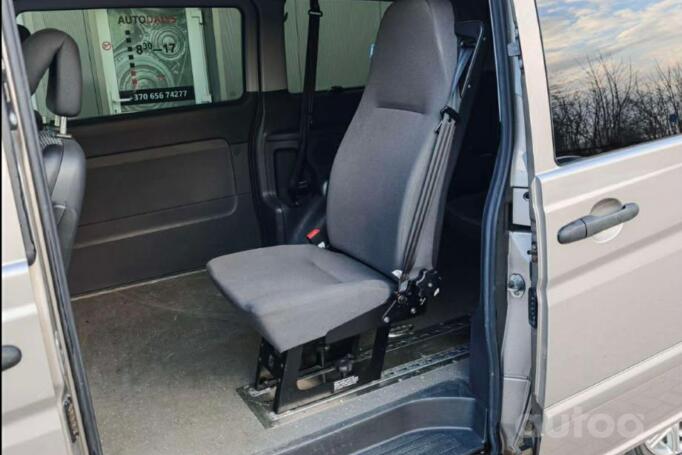 Mercedes-Benz Vito W639 Minivan 4-doors