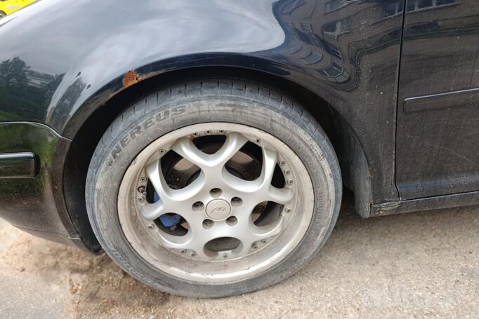 Volkswagen Golf 4 generation Hatchback 5-doors