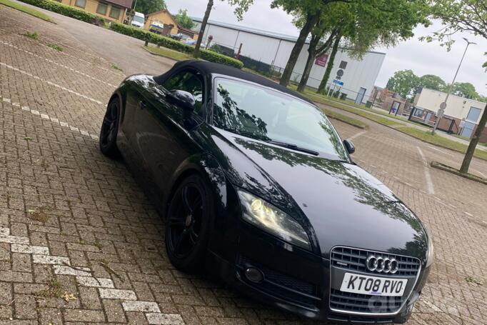 Audi TT 8J Coupe 2-doors