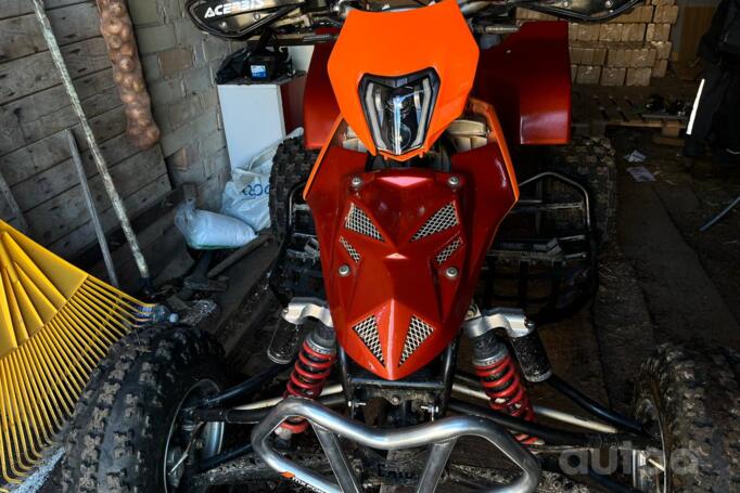 KTM 525
