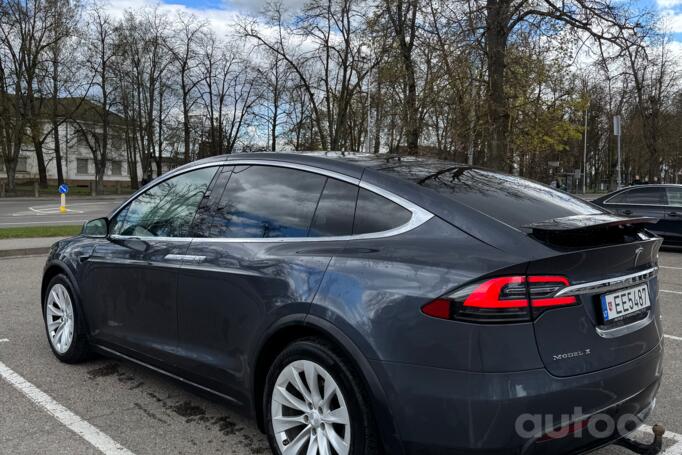 Tesla Model X 1 generation Crossover