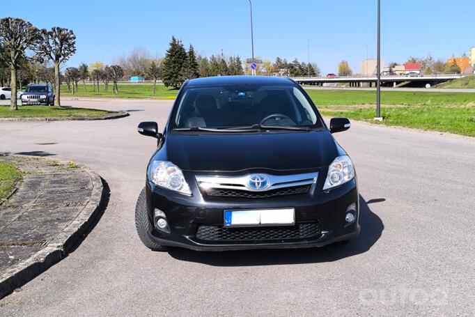 Toyota Auris 1 generation [restyling] Hybrid hatchback 5-doors