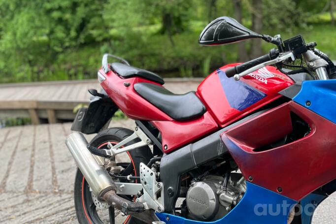 Honda CBR