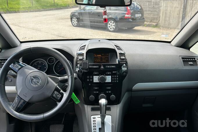 Opel Zafira B Minivan 5-doors