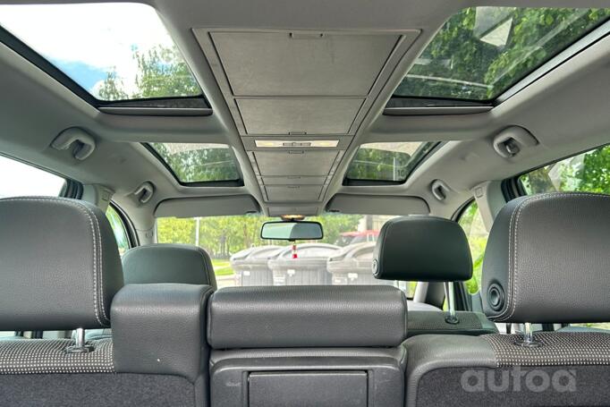 Opel Zafira B Minivan 5-doors