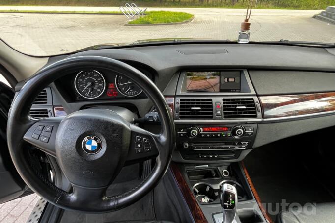BMW X5 E70 Crossover