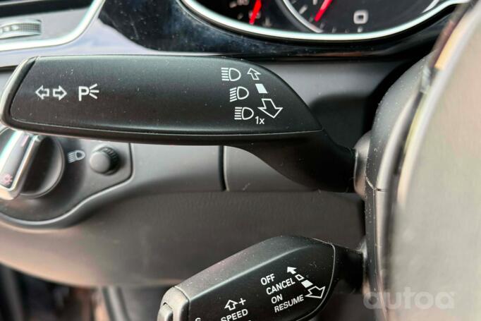 Audi A4 B8/8K [restyling] Allroad quattro wagon 5-doors