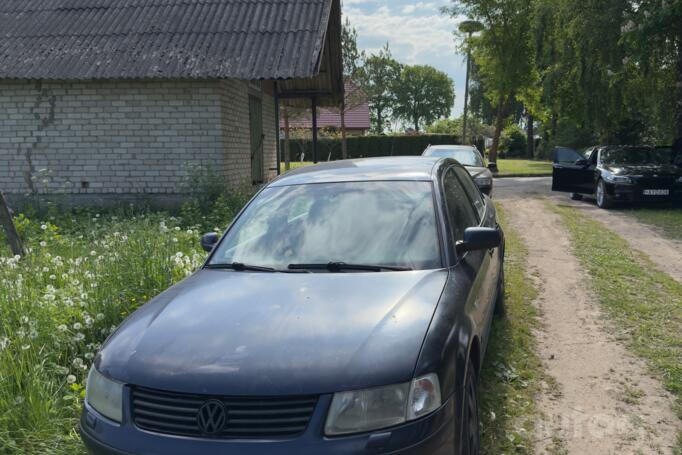 Volkswagen Passat B5 Sedan 4-doors