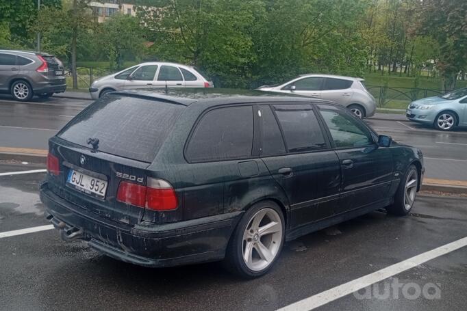 BMW 5 Series E39 Touring wagon