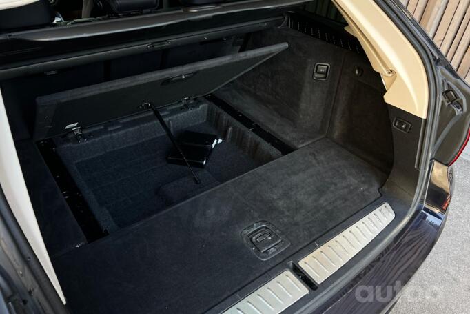 BMW 5 Series G30 Touring wagon