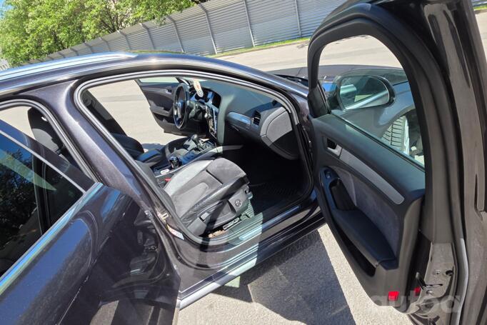 Audi A4 B8/8K Allroad quattro wagon 5-doors