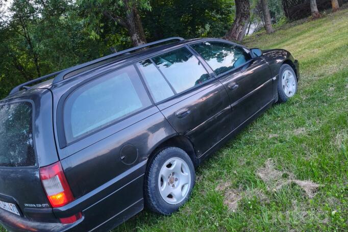 Opel Omega B [restyling] wagon