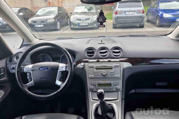 Ford Galaxy