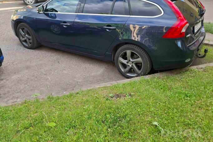 Volvo V60 Cross Country