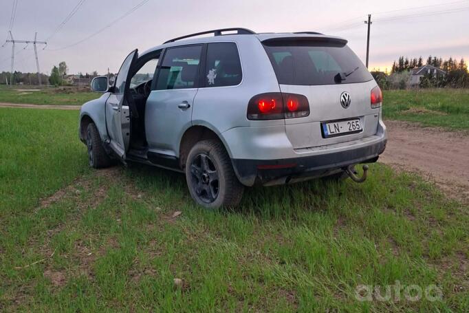 Volkswagen Touareg 1 generation [restyling] Crossover