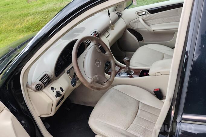 Mercedes-Benz C-Class W203/S203/CL203 [restyling] Sedan 4-doors