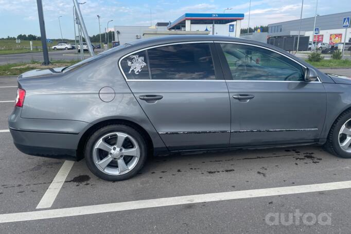 Volkswagen Passat B6 Sedan 4-doors