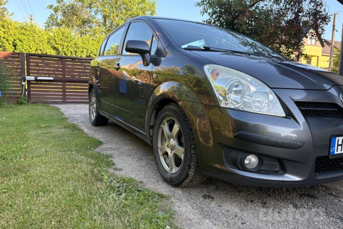 Toyota Corolla Verso 1 generation [restyling] -2 generation