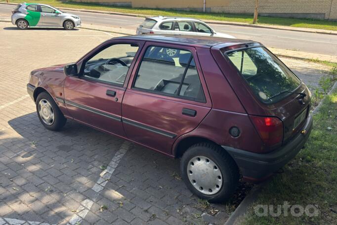 Ford Fiesta 3 generation Hatchback 5-doors