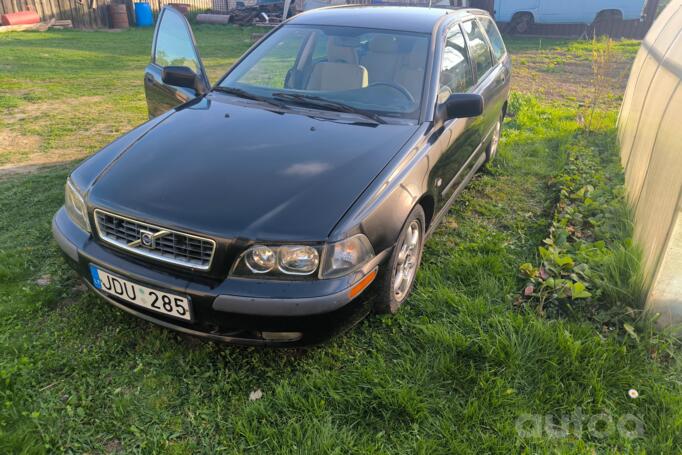 Volvo V40 1 generation [2th restyling] wagon
