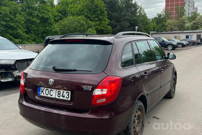 Skoda Fabia 5J [restyling] Combi wagon 5-doors
