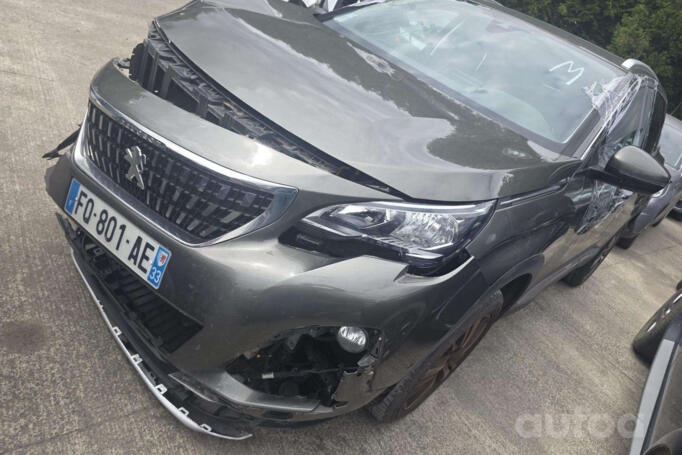 Peugeot 3008 2 generation Crossover