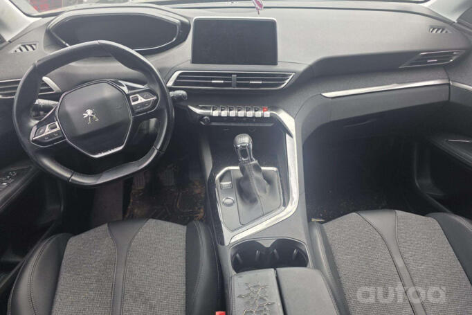 Peugeot 3008 2 generation Crossover