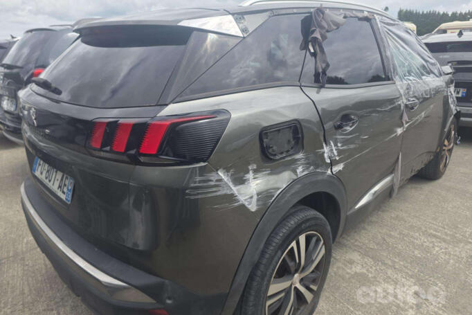 Peugeot 3008 2 generation Crossover
