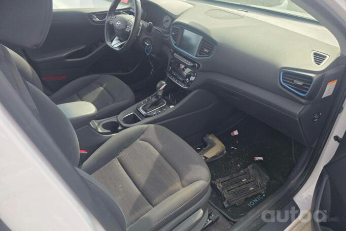 Hyundai Ioniq AE Liftback