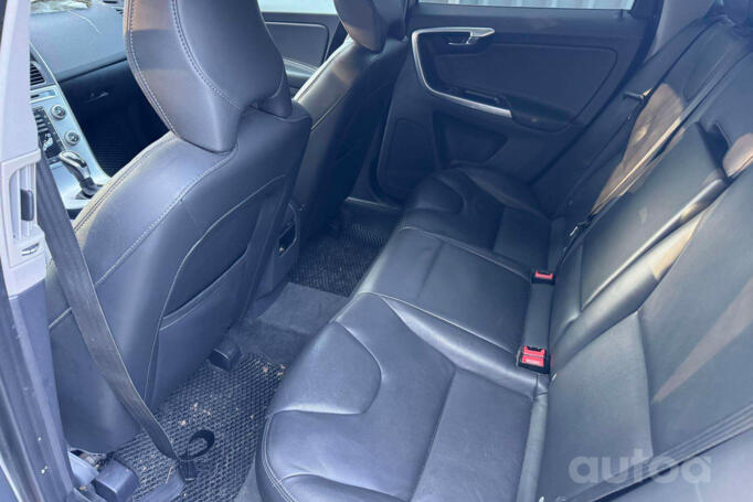 Volvo XC60 2 generation Crossover