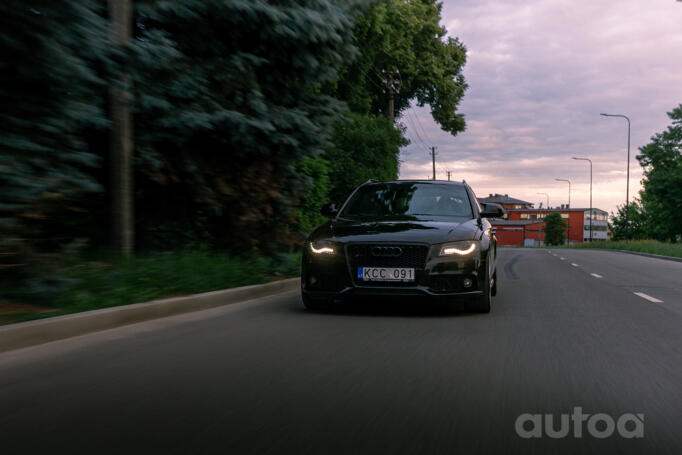 Audi A4 B8/8K wagon 5-doors