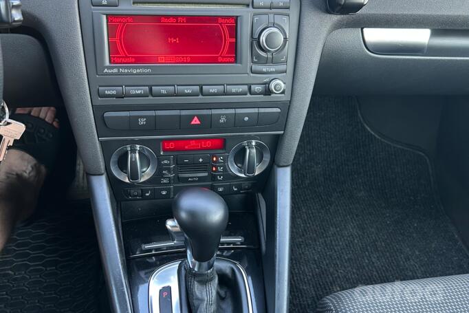 Audi A3 8P/8PA [2th restyling] Sportback hatchback 5-doors