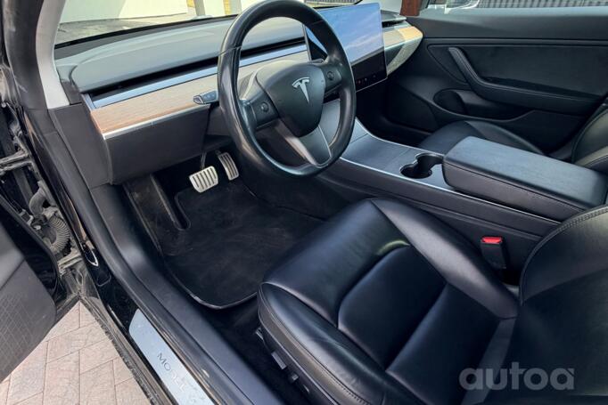 Tesla Model 3 1 generation Performance