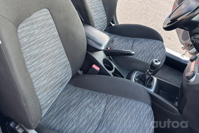 Kia Ceed 1 generation