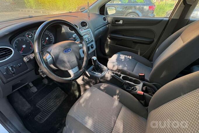Ford Focus 2 generation wagon 5-doors