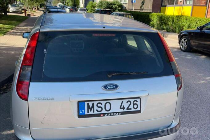 Ford Focus 2 generation wagon 5-doors