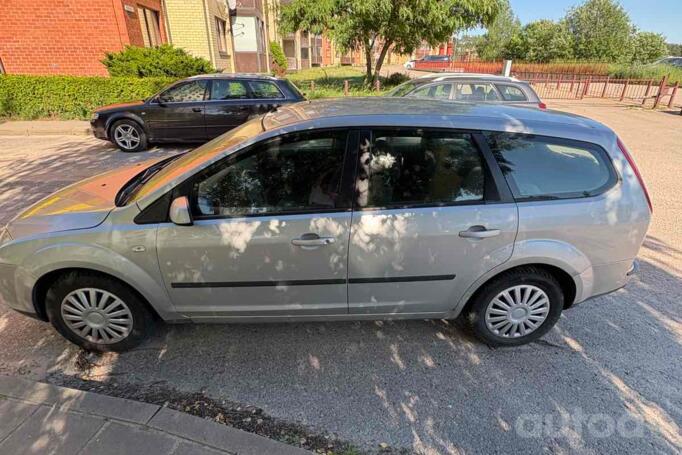 Ford Focus 2 generation wagon 5-doors