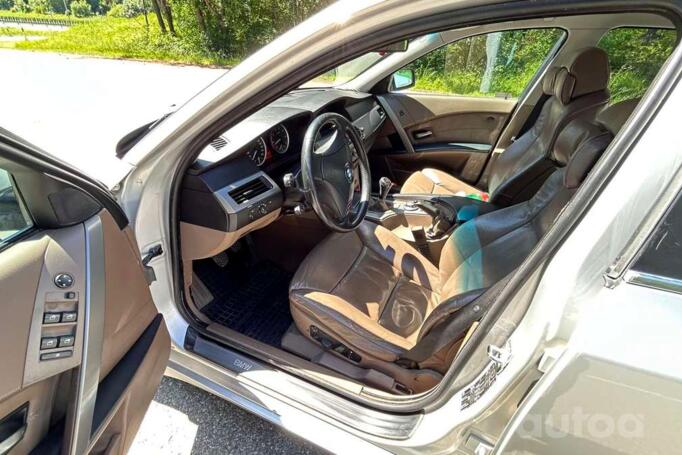 BMW 5 Series E60/E61 Sedan
