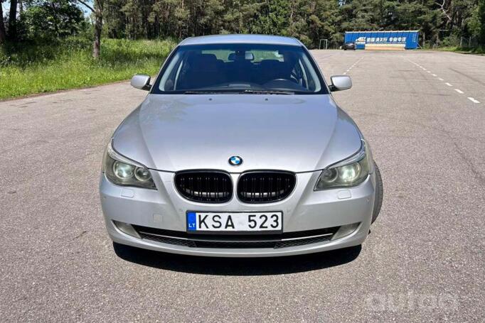 BMW 5 Series E60/E61 Sedan