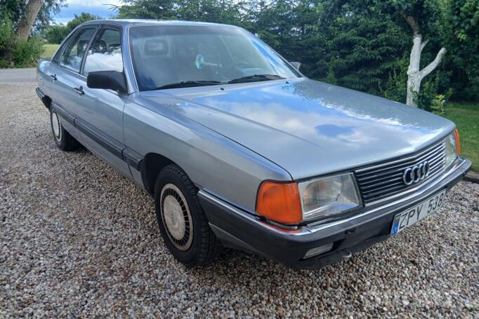 Audi 100 S3 Sedan