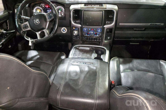 Dodge Ram Van
