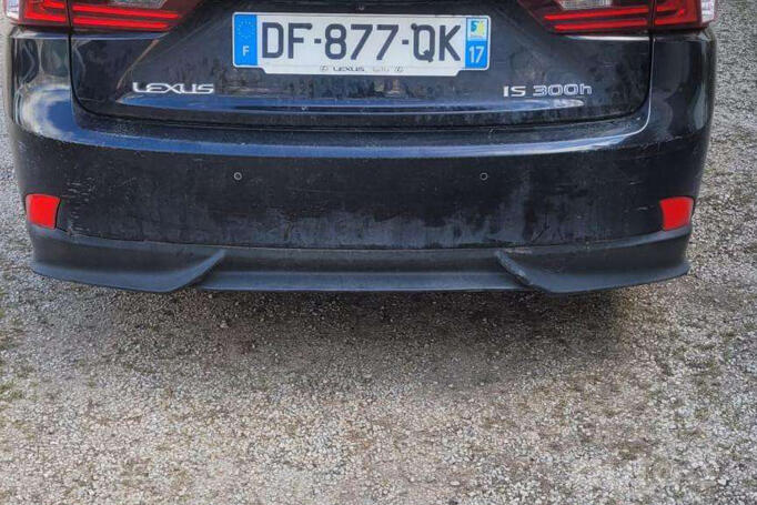 Lexus IS XE30 Sedan 4-doors