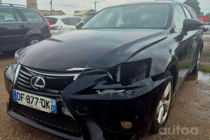 Lexus IS XE30 Sedan 4-doors