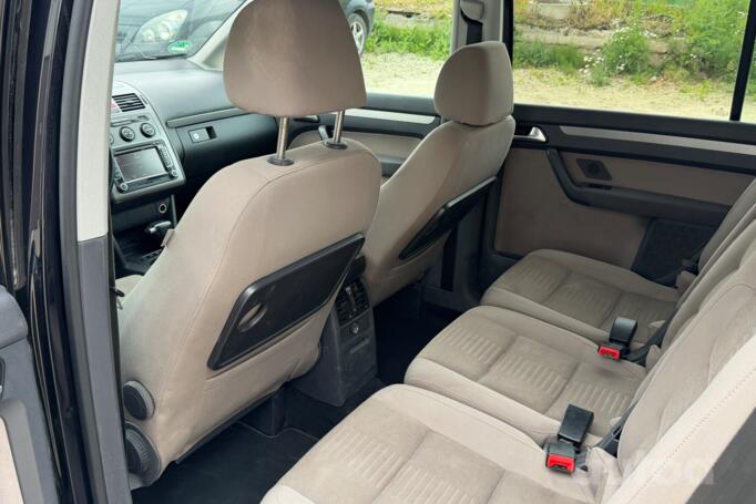 Volkswagen Touran 1 generation [restyling] Minivan 5-doors